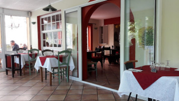 Auberge De La Belle Aurore food