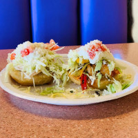 Tico's Tacos food