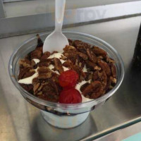 Andy's Frozen Custard food