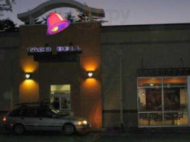 Taco Bell outside