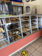 K.inn Donuts food