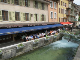 L'auberge du Lyonnais food