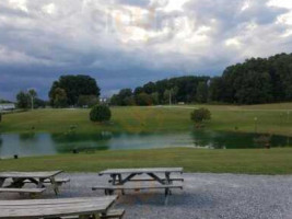 Twin Lakes Catfish Farm inside