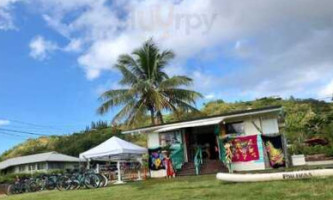 North Shore Tacos Food Truck outside