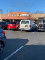 Panera Bread outside