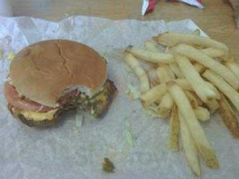 Tops Hamburgers Of Navarre food