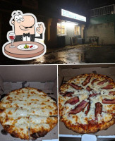 Tiffany's Pizza food