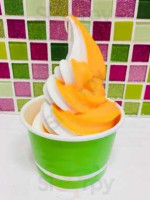 Hoopla Frozen Yogurt food