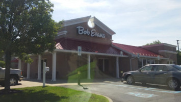 Bob Evans outside