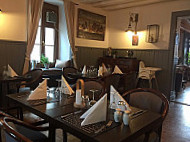 Auberge De Crassier food