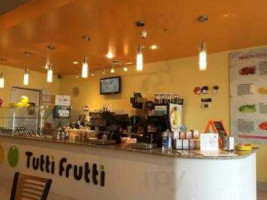 Tutti Frutti Frozen Yogurt food