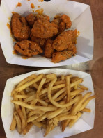 Buffalo Wild Wings food