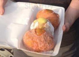 Manuela Malasada food