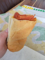 Restaurant Subway Mercier food