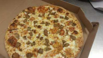 Domino's Pizza food