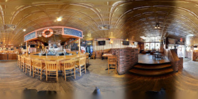 Mcgillicuddy's Tap House inside