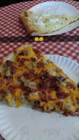 Giovanni's Pizza food