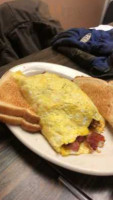 Bundy Hill Diner L.l.c food