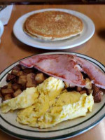 Allenstown Country Diner food