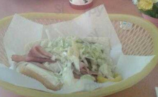 Cindy's Deli food