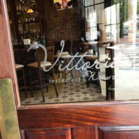 Vittorio's Restaurant Wine Bar food