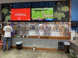 Wartown Growlers food