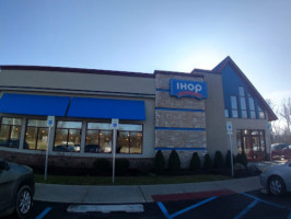 Ihop outside