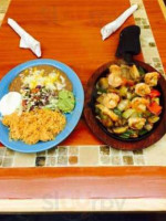 Plaza Azteca Mexican food