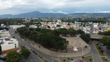 Parque Imbert O Fuerte De Dios. outside