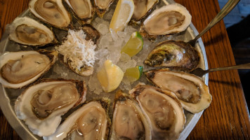 The Adelaide Oyster House food