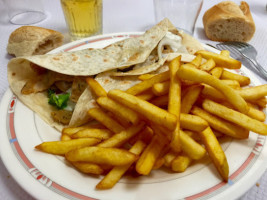 Le Pavé Des Halles food