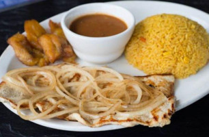 Rey's Cuban Cafe food