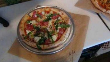 Pi Craft Pizza food