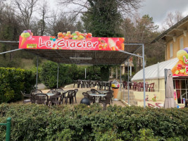 Le Glacier Des Fumades food