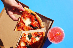 Blaze Pizza food