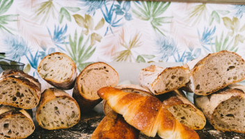 Le Comptoir De La Colombe Gastronomie Vic Le Comte Puy De Dôme Cuisine Française Du Jour food