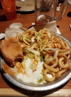 Hooters food