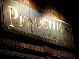 Penuche's Ale House food