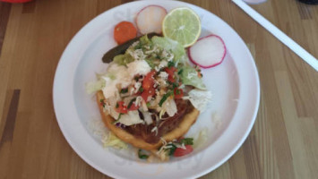 Taqueria El Salva Mex food