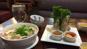 Suda Thai Cuisine food