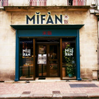 Mifan outside