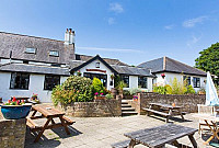 The Abergavenny Arms inside