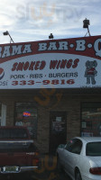 Bama Barbecue Grill outside