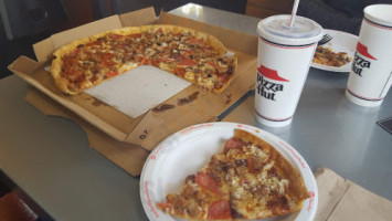 Pizza Hut food