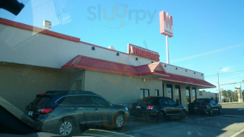 Whataburger outside