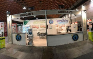 Morgan's Pizza E Vai inside