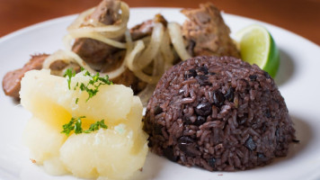 Padrino's Cuban food