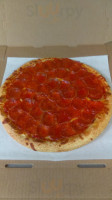 Gionino's Pizzeria of Solon, LLC food