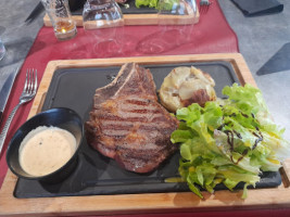 La Côte De Bœuf food