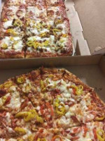 Scooch's Pizza food